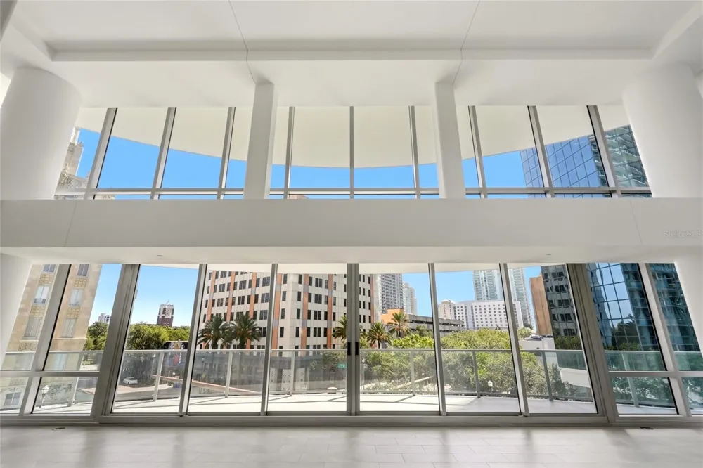 400 CENTRAL AVENUE #407 St Petersburg, FL 33701