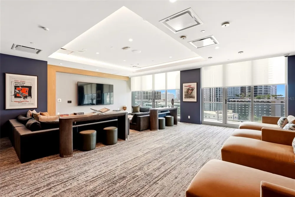 400 CENTRAL AVENUE #407 St Petersburg, FL 33701