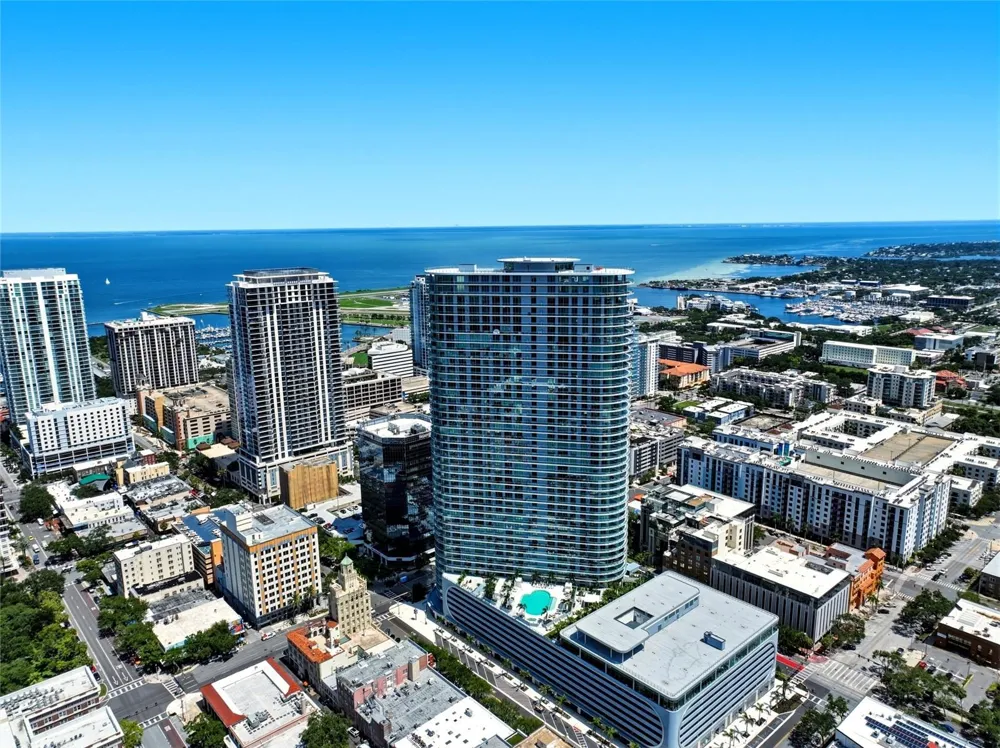 400 CENTRAL AVENUE #407 St Petersburg, FL 33701