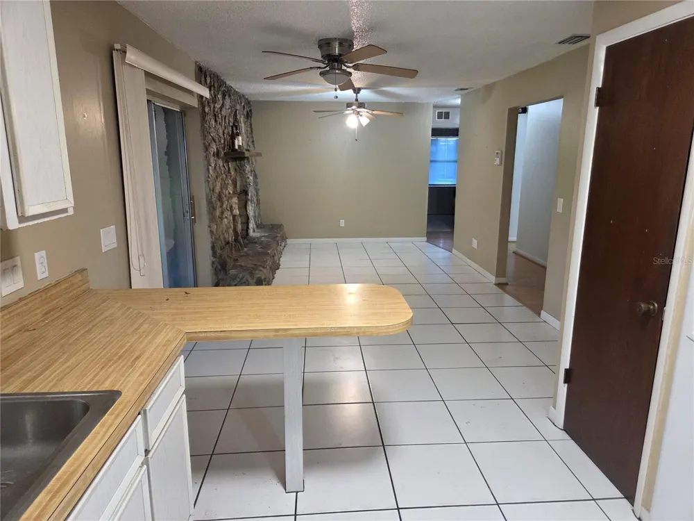 907 CUTLER DRIVE Seffner, FL 33584