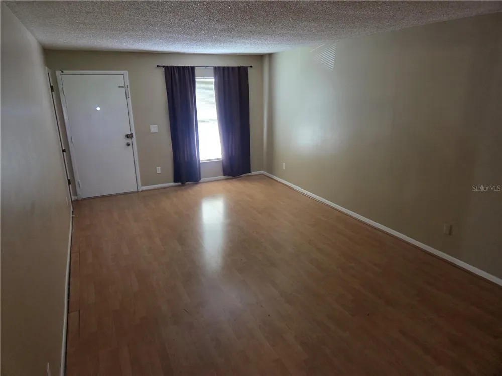 907 CUTLER DRIVE Seffner, FL 33584