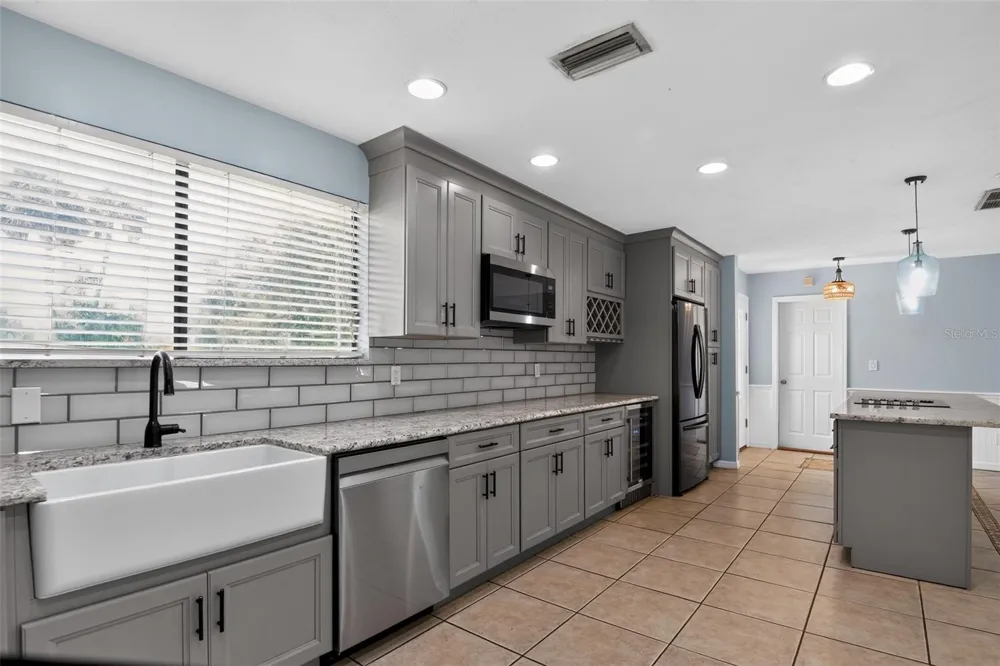 408 PALM AVENUE Ormond Beach, FL 32174
