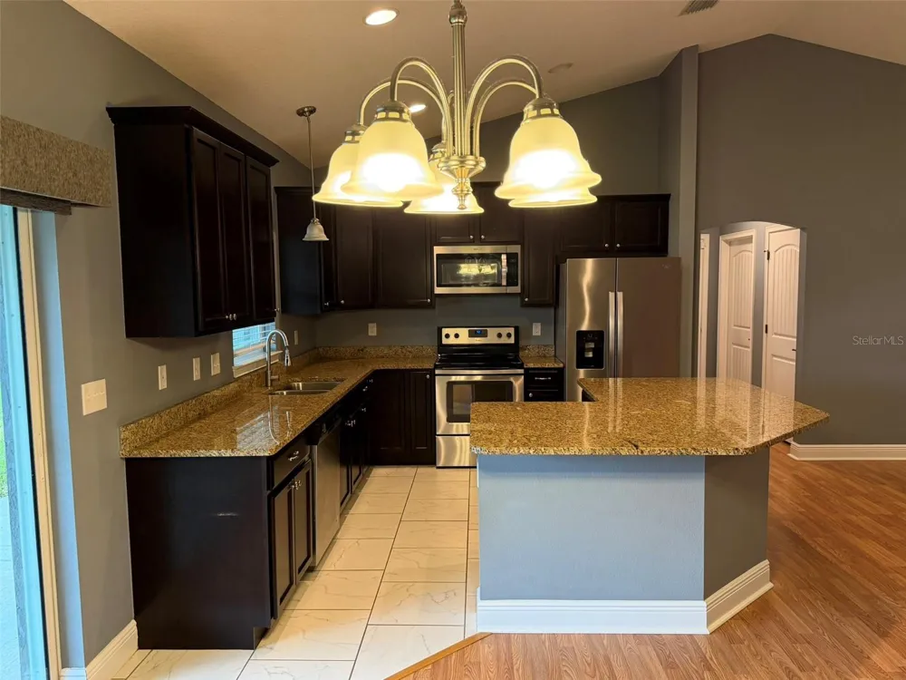 10340 SE 69TH TERRACE Belleview, FL 34420