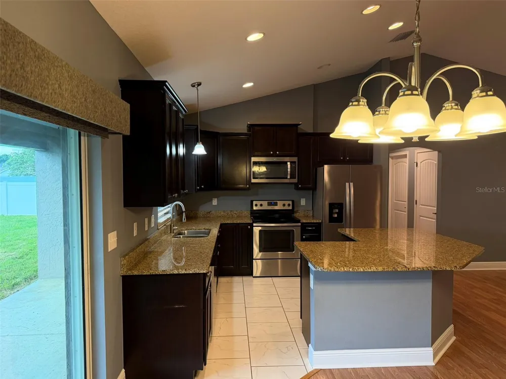 10340 SE 69TH TERRACE Belleview, FL 34420