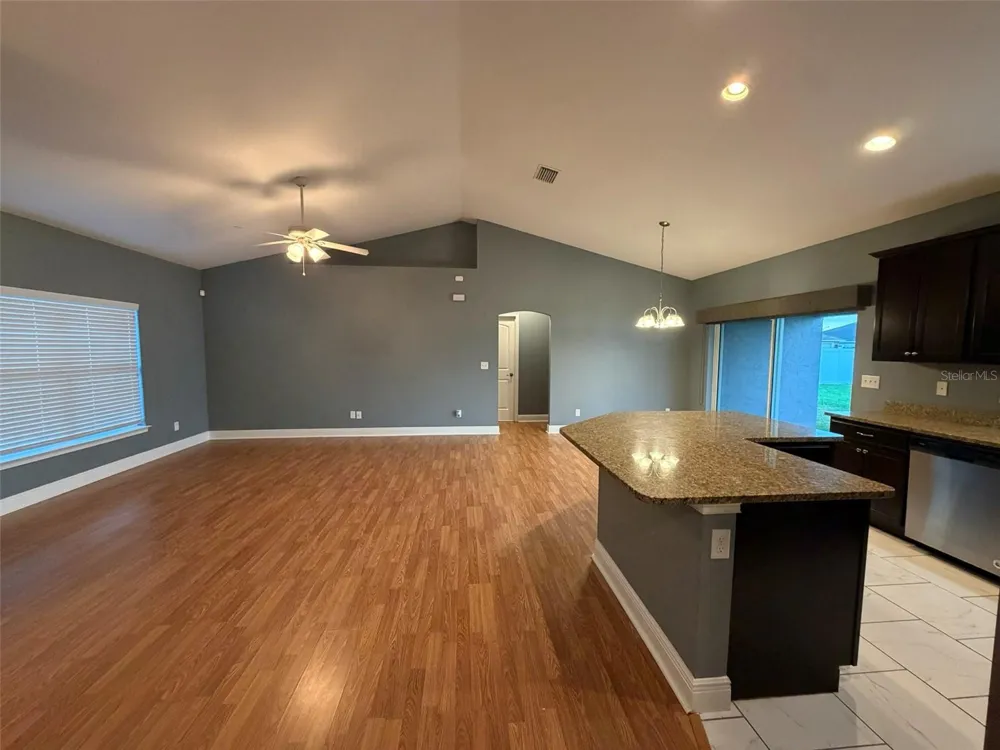 10340 SE 69TH TERRACE Belleview, FL 34420