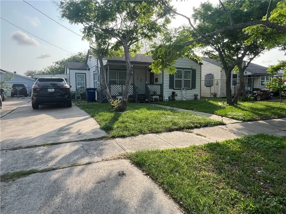 1453 14th Street Corpus Christi, TX 78404