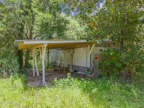 6607 Lazy Acre Road