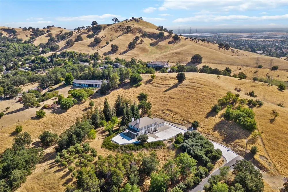 4119 Campini Estates Drive Vacaville, CA 95688