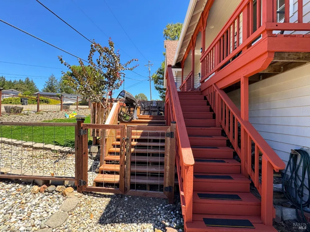 26851 Hawk Drive Willits, CA 95490
