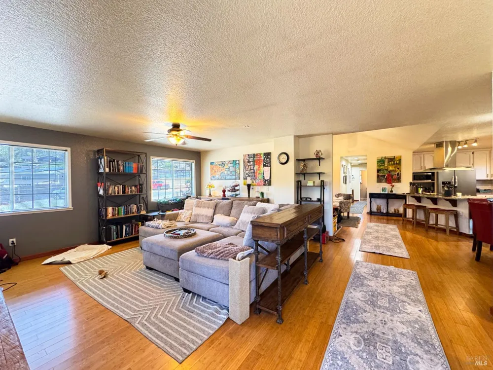 26851 Hawk Drive Willits, CA 95490