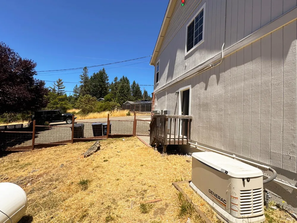 26851 Hawk Drive Willits, CA 95490