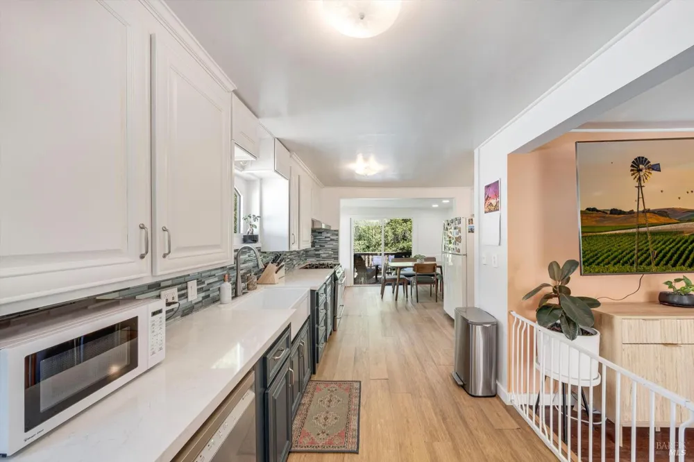 28 Mcclure Avenue Camp Meeker, CA 95419