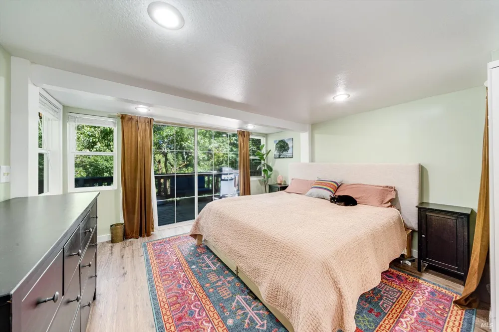 28 Mcclure Avenue Camp Meeker, CA 95419