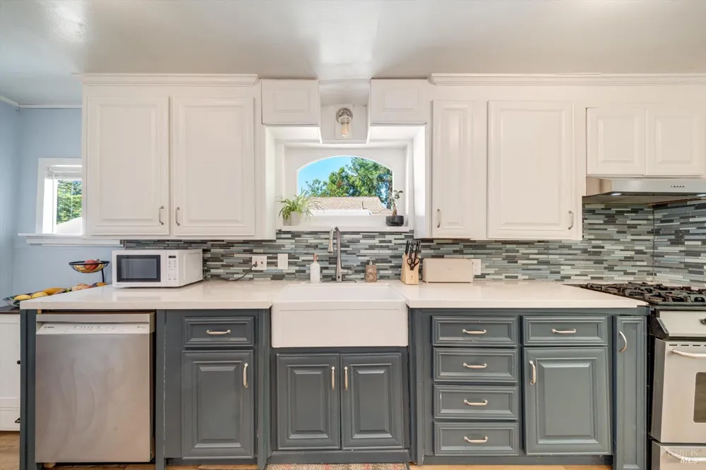 28 Mcclure Avenue Camp Meeker, CA 95419