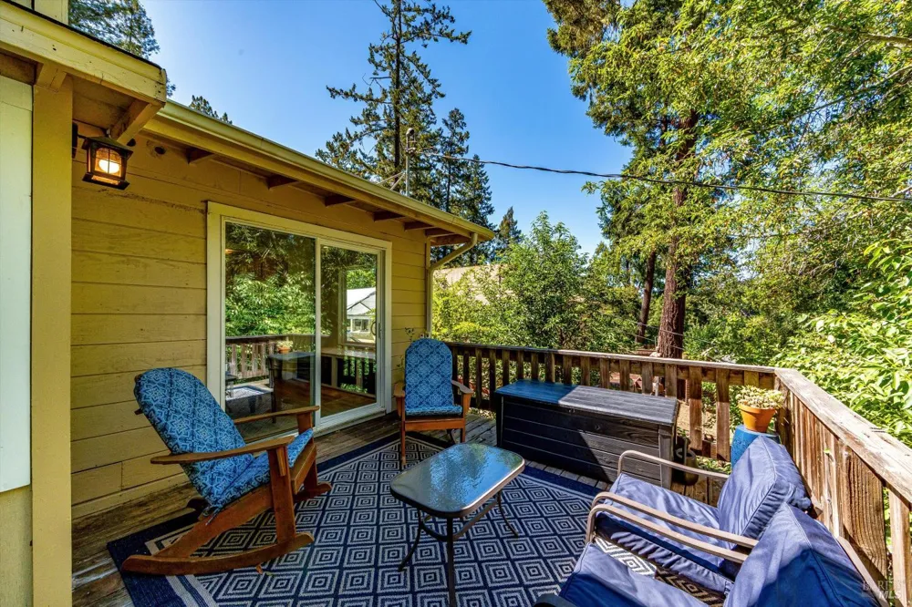 28 Mcclure Avenue Camp Meeker, CA 95419