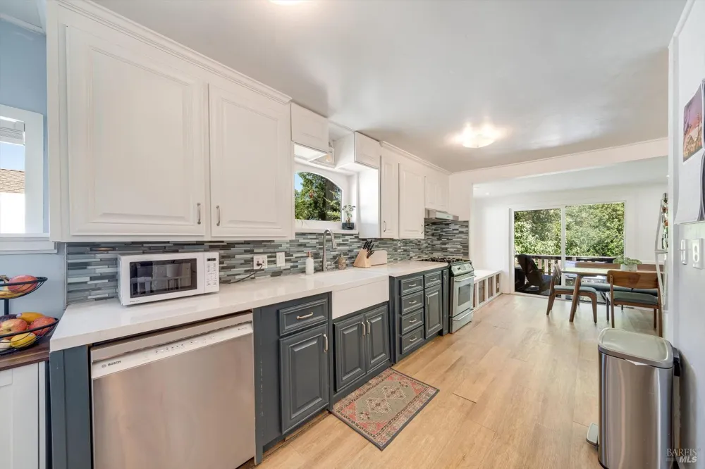 28 Mcclure Avenue Camp Meeker, CA 95419