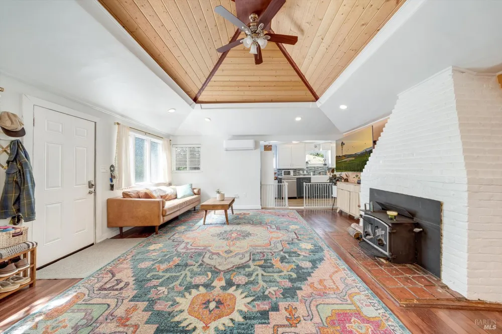 28 Mcclure Avenue Camp Meeker, CA 95419