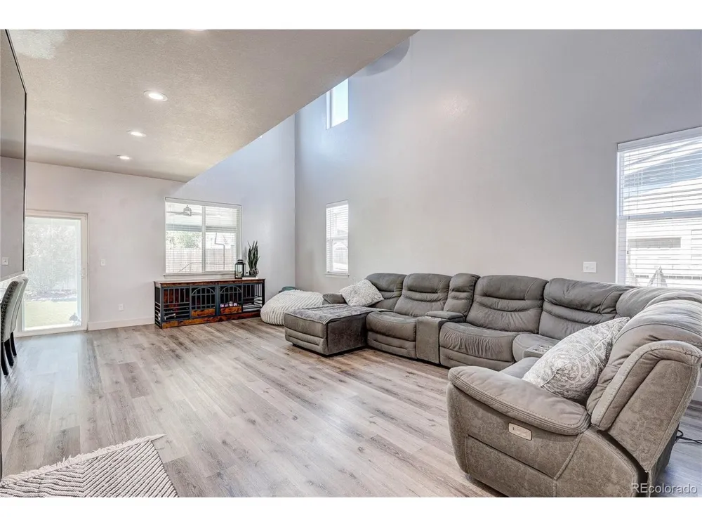 56670 E 23rd Place Strasburg, CO 80136