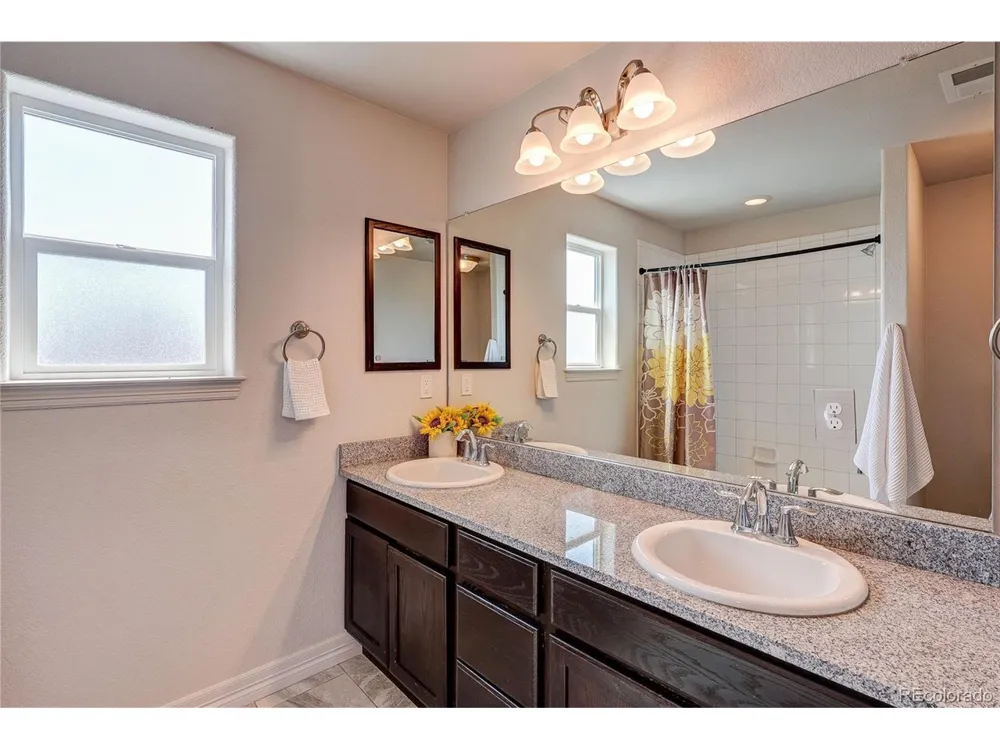 56670 E 23rd Place Strasburg, CO 80136