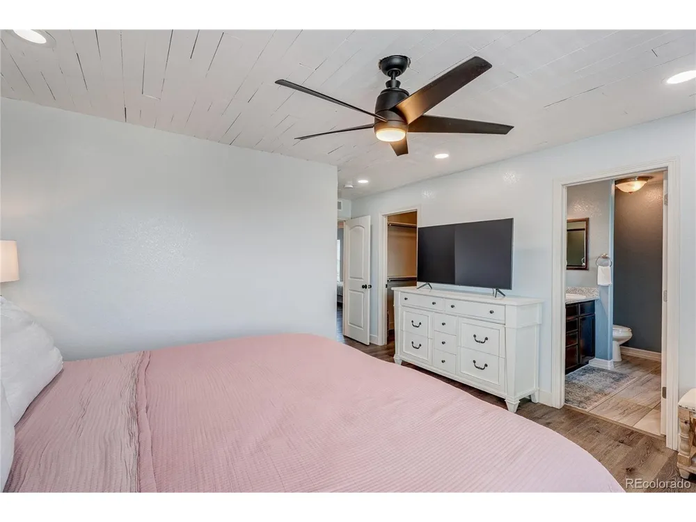 56670 E 23rd Place Strasburg, CO 80136