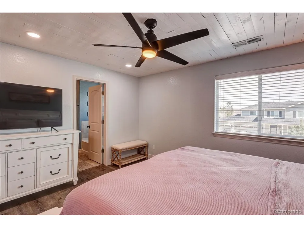 56670 E 23rd Place Strasburg, CO 80136