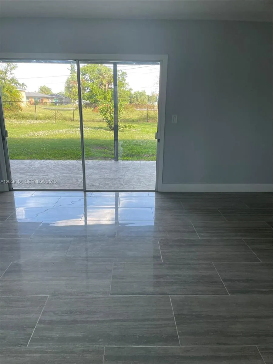 737 Sesame ct Cape Coral, FL 33904