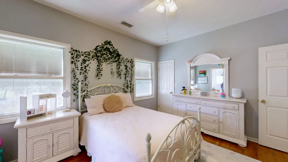 66 Foxhound Rd Paris, TN 38242