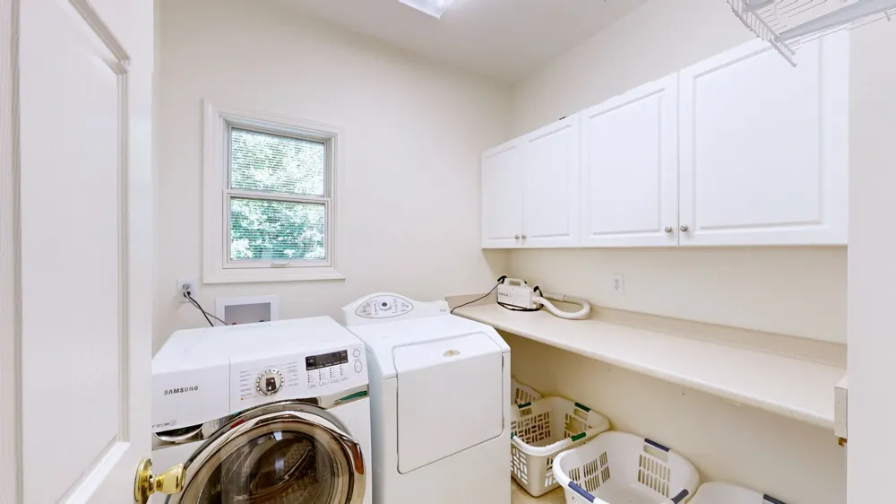 66 Foxhound Rd Paris, TN 38242