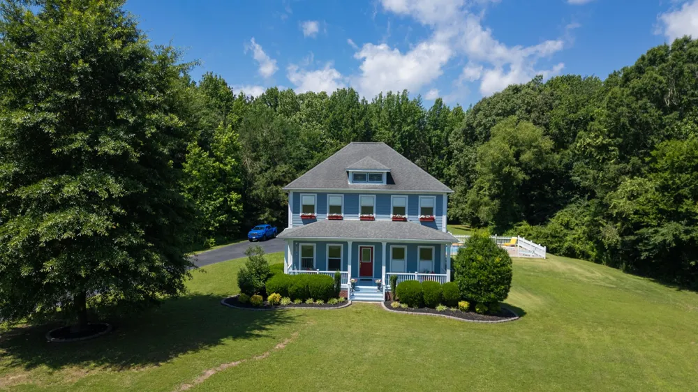 66 Foxhound Rd Paris, TN 38242