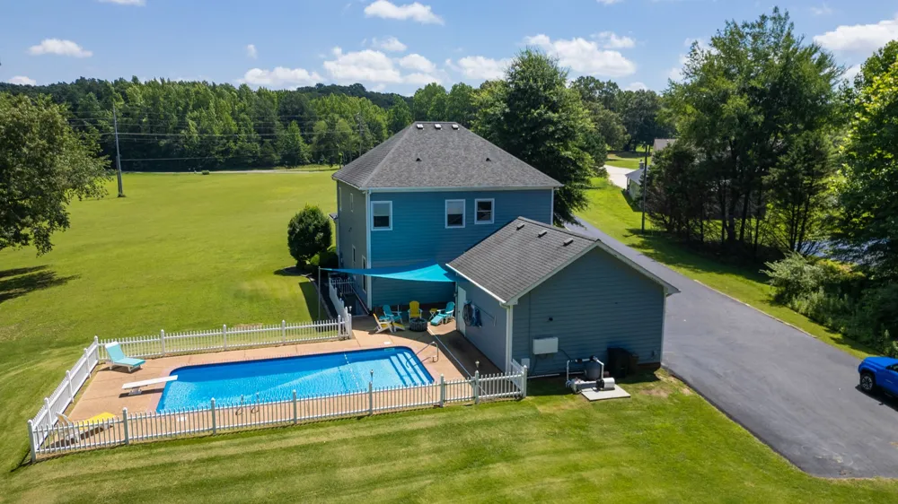 66 Foxhound Rd Paris, TN 38242