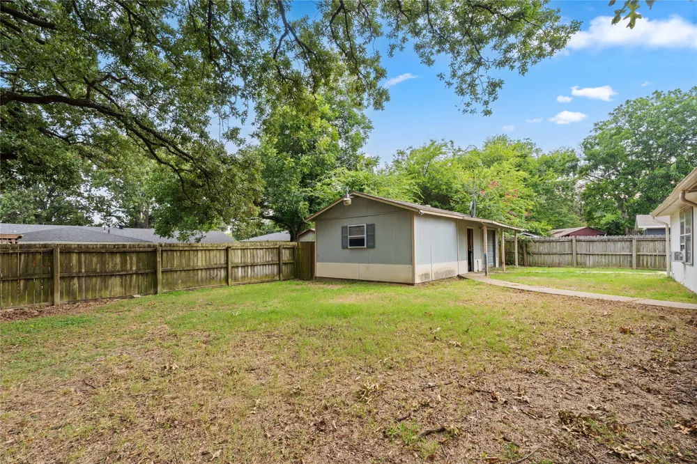 604 Lee Street Sulphur Springs, TX 75482