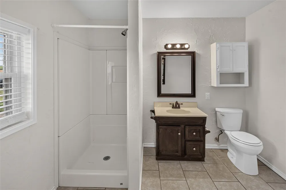 604 Lee Street Sulphur Springs, TX 75482