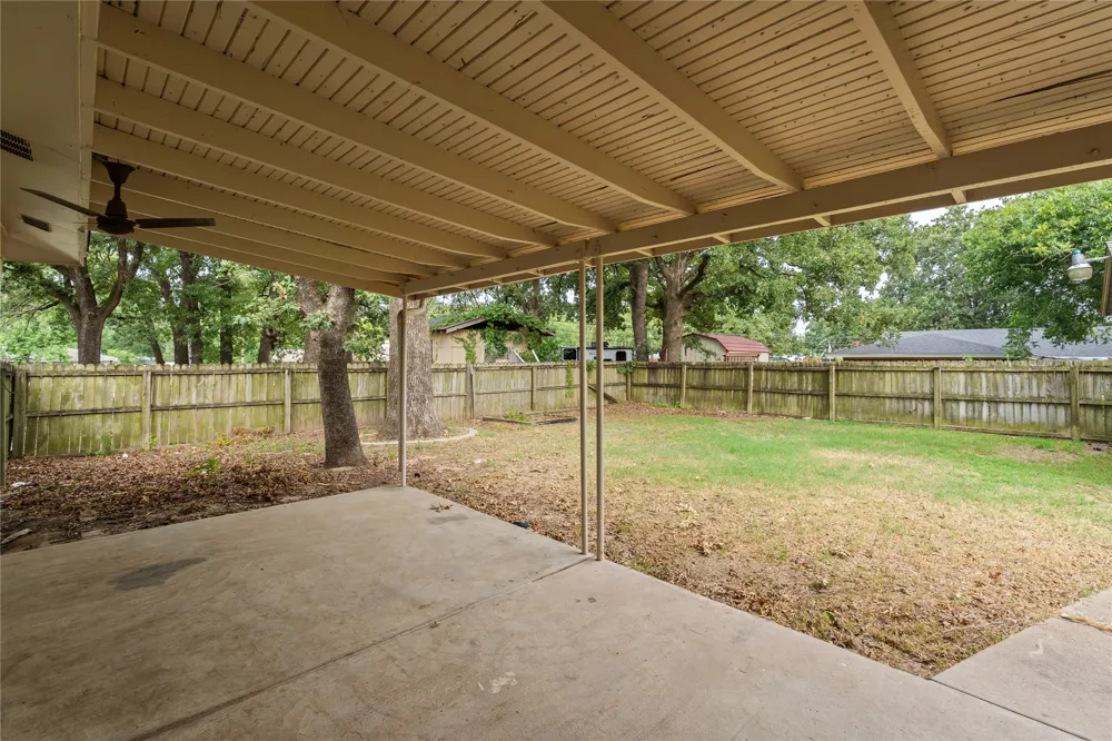 604 Lee Street Sulphur Springs, TX 75482
