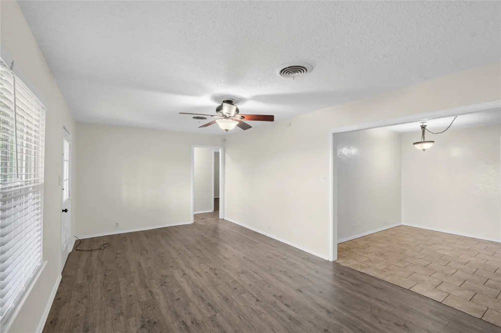 604 Lee Street Sulphur Springs, TX 75482