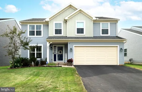 301 AMBERLEIGH LANE
