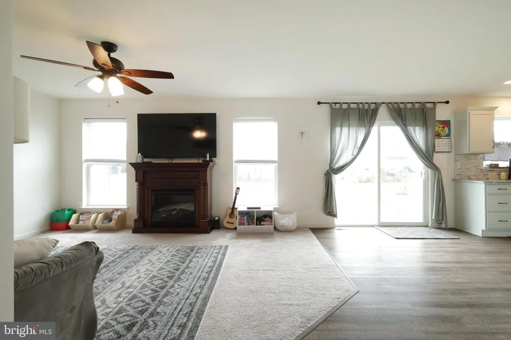 301 AMBERLEIGH LANE Bellefonte, PA 16823