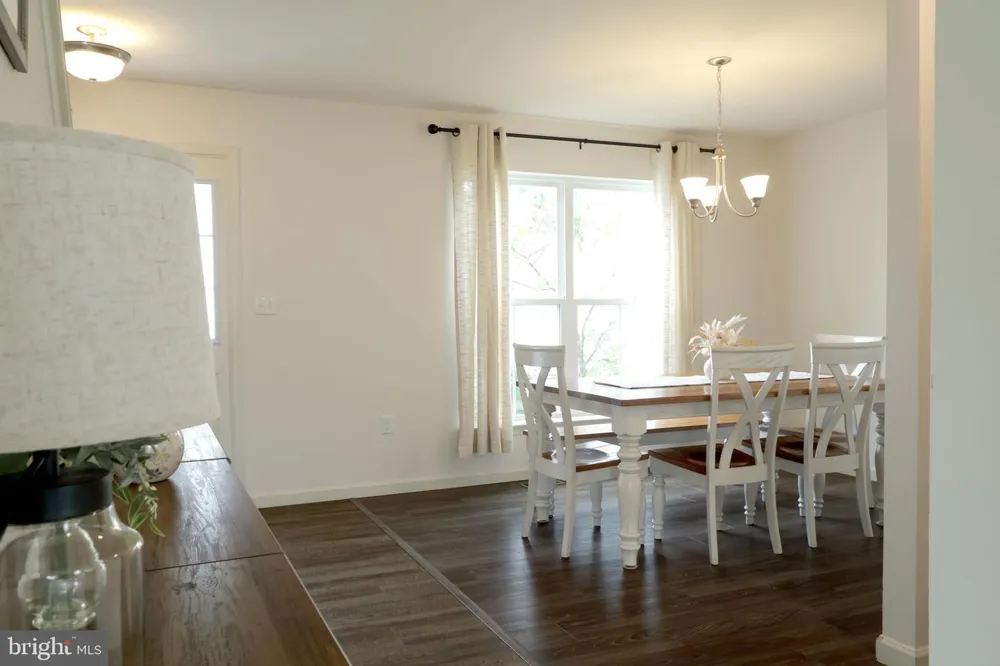 301 AMBERLEIGH LANE Bellefonte, PA 16823