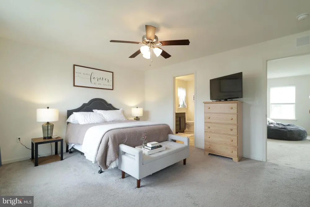 301 AMBERLEIGH LANE Bellefonte, PA 16823