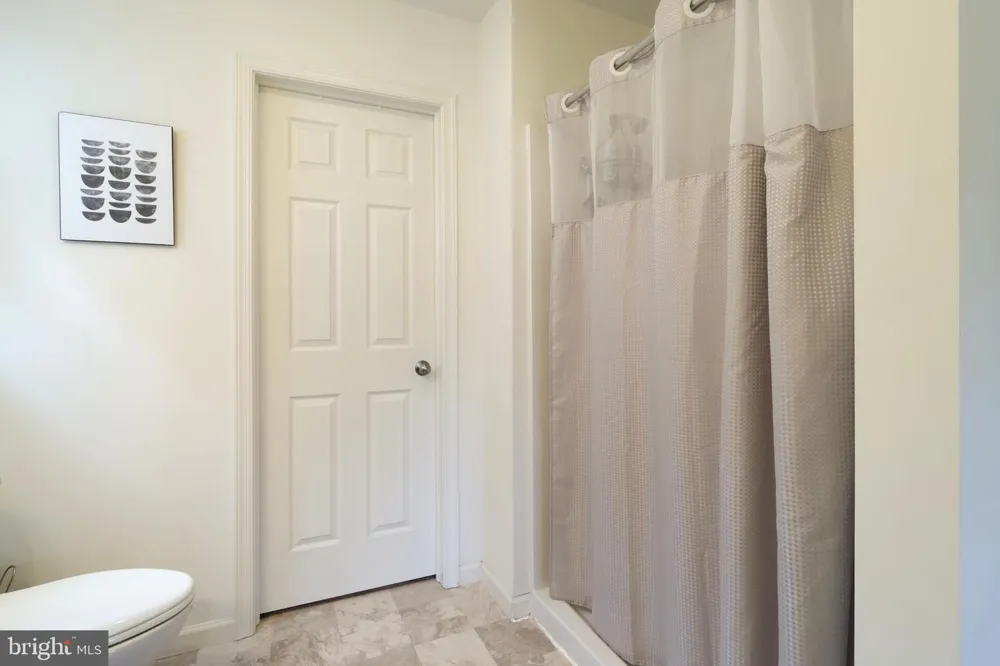 301 AMBERLEIGH LANE Bellefonte, PA 16823