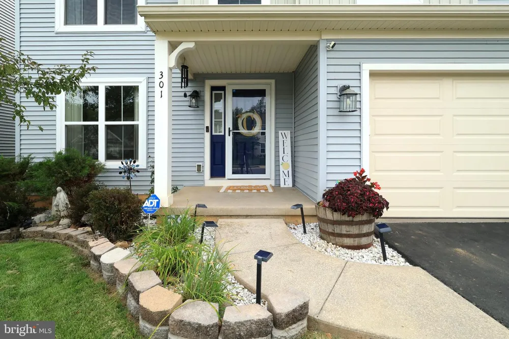 301 AMBERLEIGH LANE Bellefonte, PA 16823