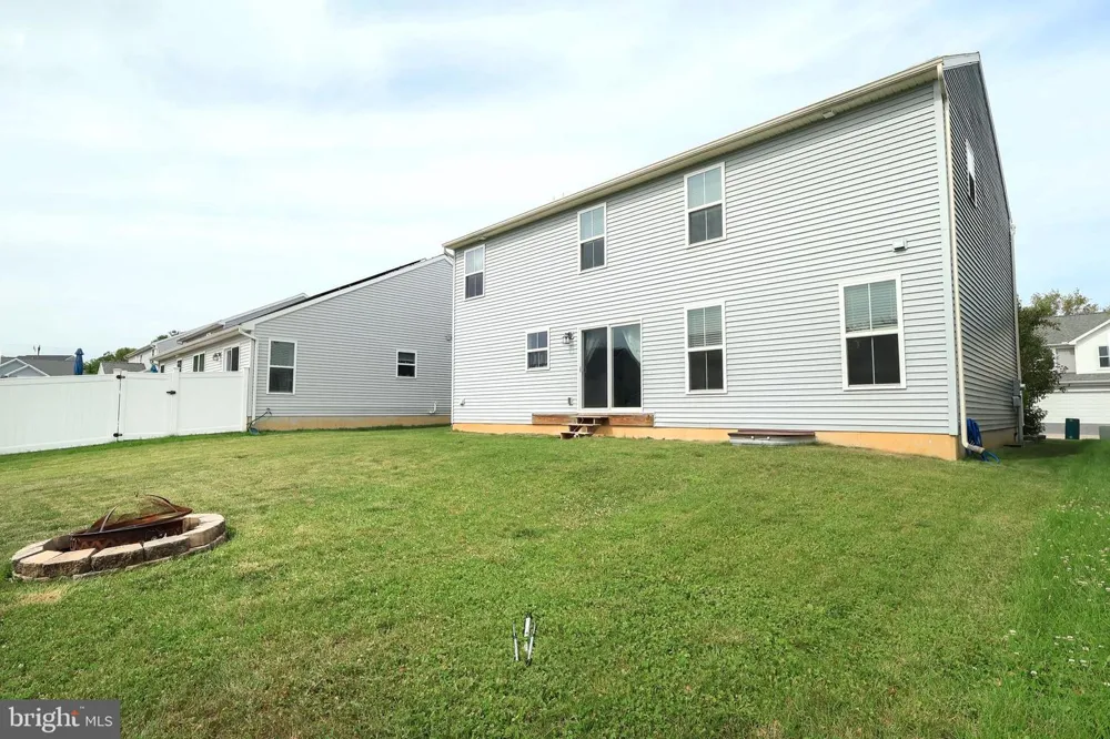 301 AMBERLEIGH LANE Bellefonte, PA 16823