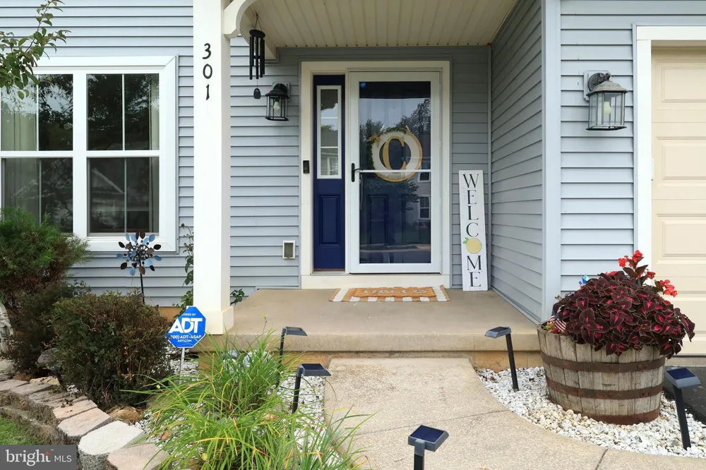 301 AMBERLEIGH LANE Bellefonte, PA 16823