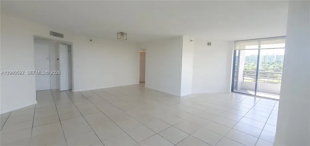 3300 NE 191st St #501 Aventura, FL 33180