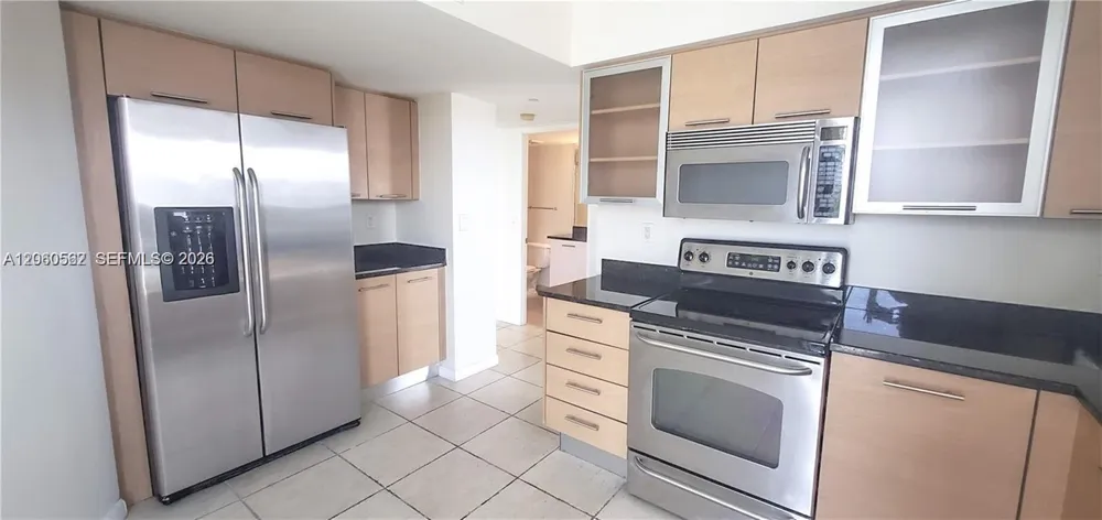 3300 NE 191st St #501 Aventura, FL 33180