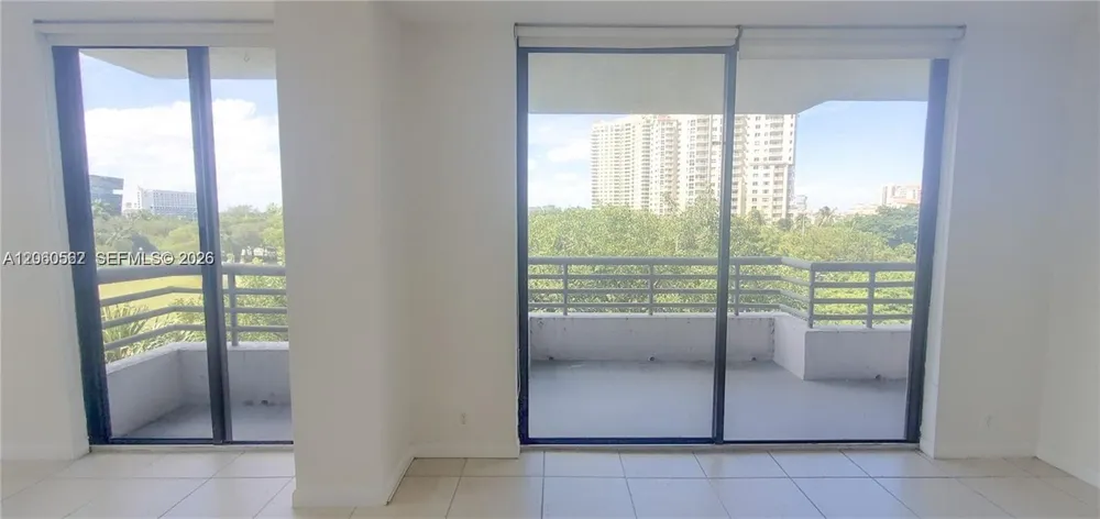 3300 NE 191st St #501 Aventura, FL 33180