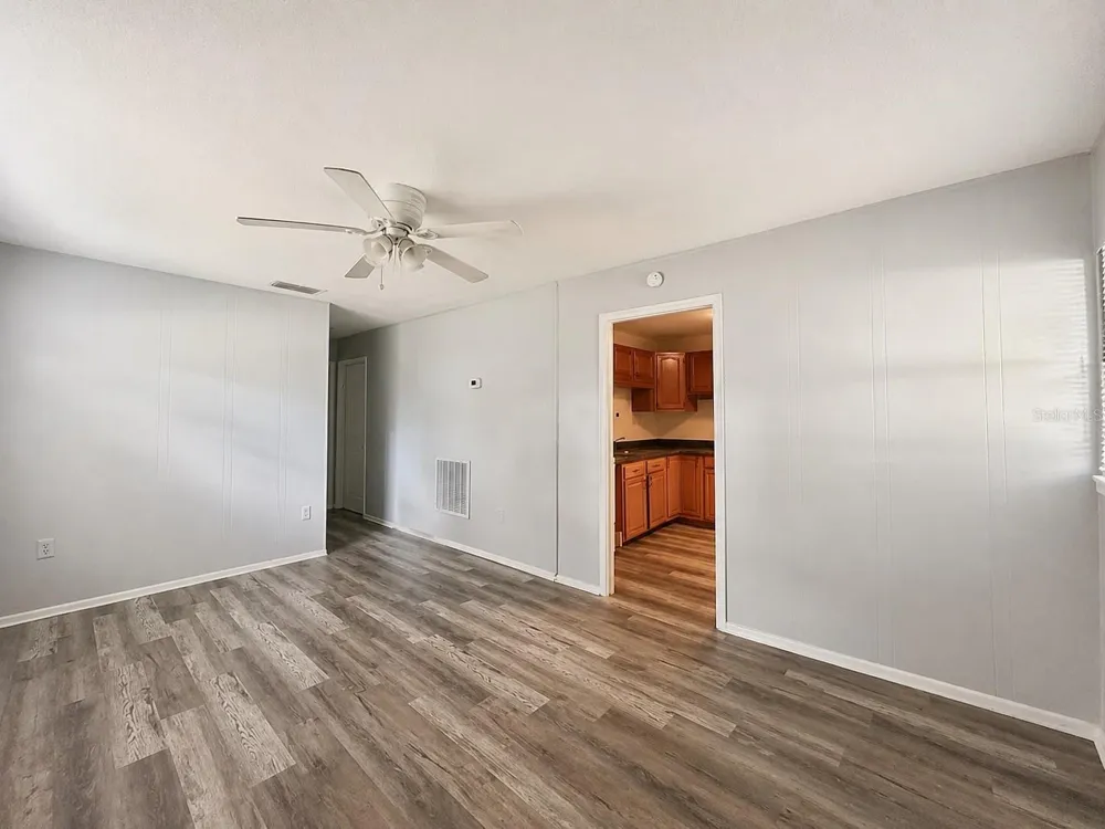 1003 E 22ND AVENUE Tampa, FL 33605