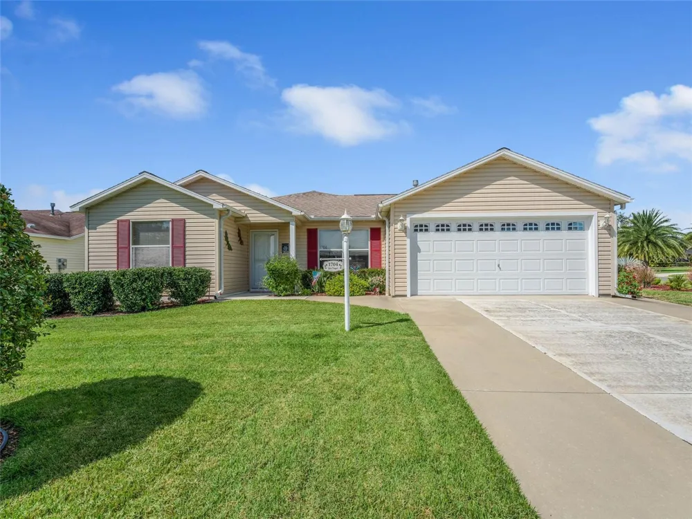 1704 LISETTE WAY The Villages, FL 32162