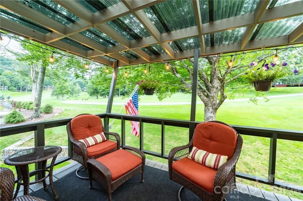 107 Grassy Gap Loop Road Beech Mountain, NC 28604