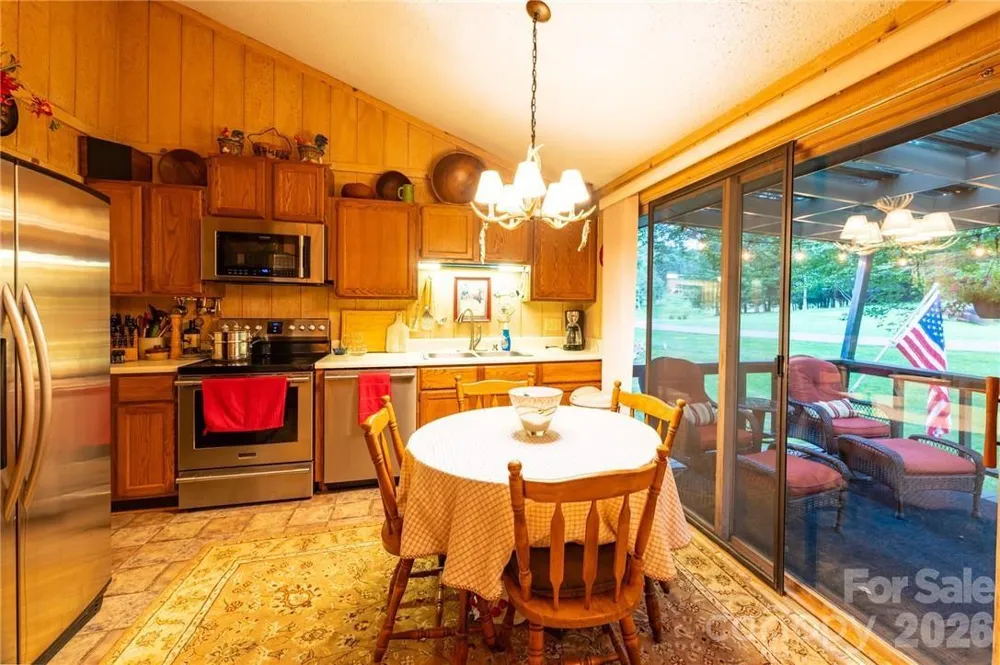 107 Grassy Gap Loop Road Beech Mountain, NC 28604