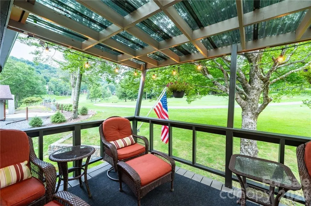 107 Grassy Gap Loop Road Beech Mountain, NC 28604
